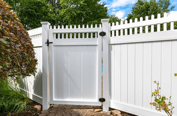 Top Benefits of PVC Fencing for Your Garden or Yard